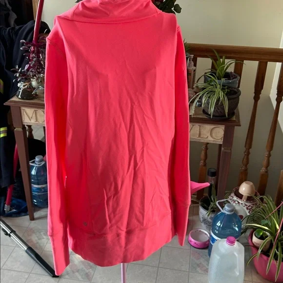 Lulu Zip-Up Jacket - Picture 3 of 3